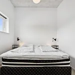 Ingebrit - 1-4km From The Sea By Interhome