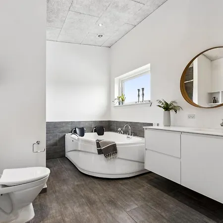 Ingebrit - 1-4km From The Sea By Interhome Sonderby (Romo)