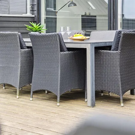 Holiday home Ingebrit - 1-4km From The Sea By Interhome